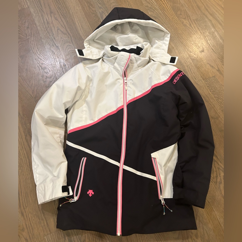 Descente Girl's Ski Jacket Size 14 Juniors